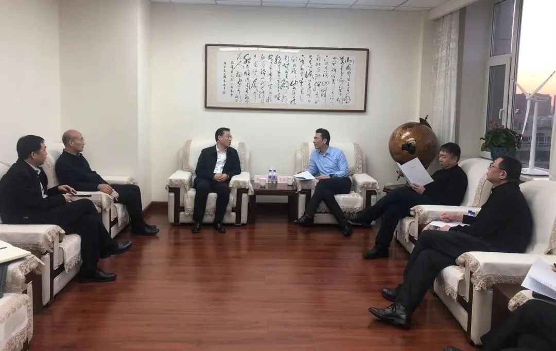 華電吉林公司黨委書記孫毅、黨委副書記鄭成杰拜會吉林省能源局黨組書記、局長趙彥峰