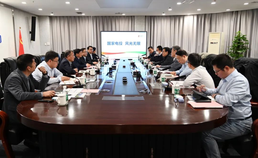 黃河水電公司黨委書記、董事長姚小彥會見國核電力院黨委書記、董事長李啟釗