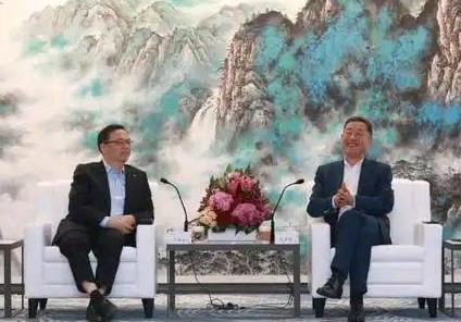 河南省委書記劉寧會(huì)見(jiàn)比亞迪公司董事長(zhǎng)王傳福